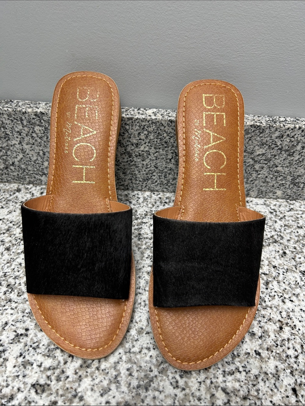 Beach by Matisse Black Calf Hair Wedge Slide Sandals Minimalist Boho Western